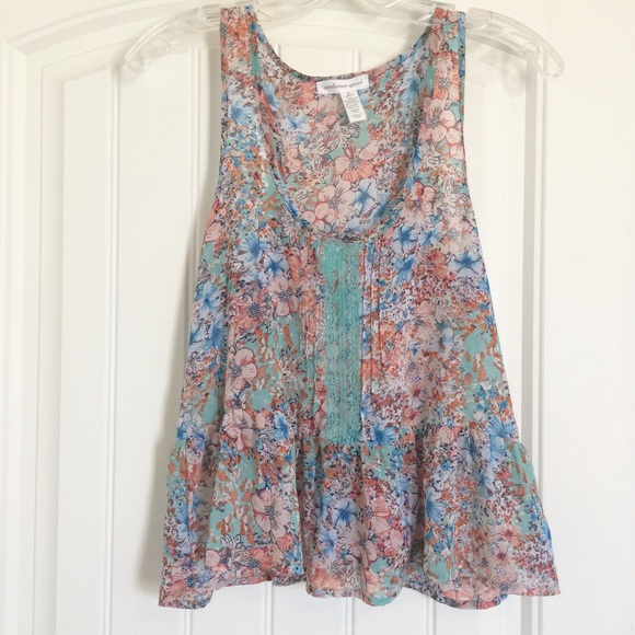 Ambiance Tops - Ambiance 🌷top tank size small.