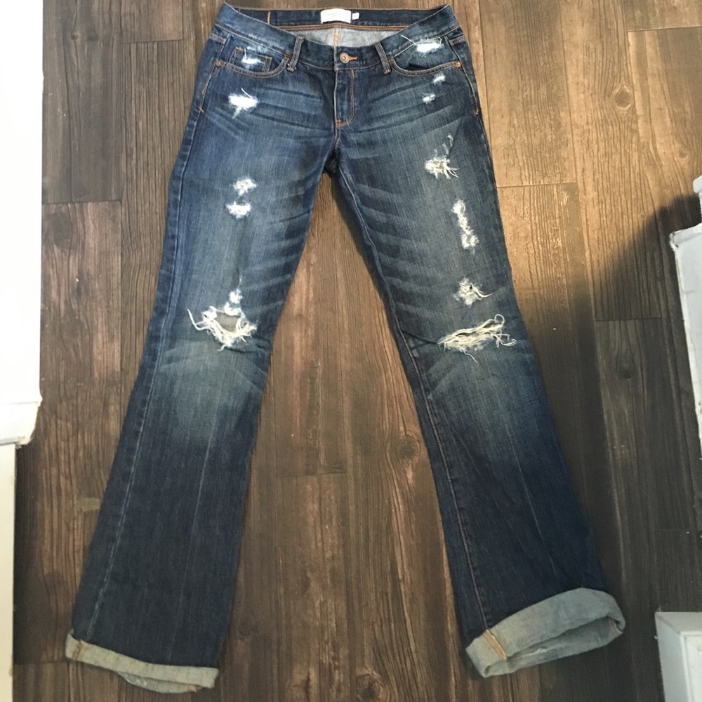 Abercrombie & Fitch (A&F) sz 4 distressed jeans