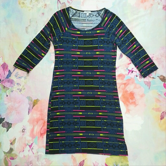 Style Mint Geometric Pattern Knee Length Dress - Picture 2 of 3