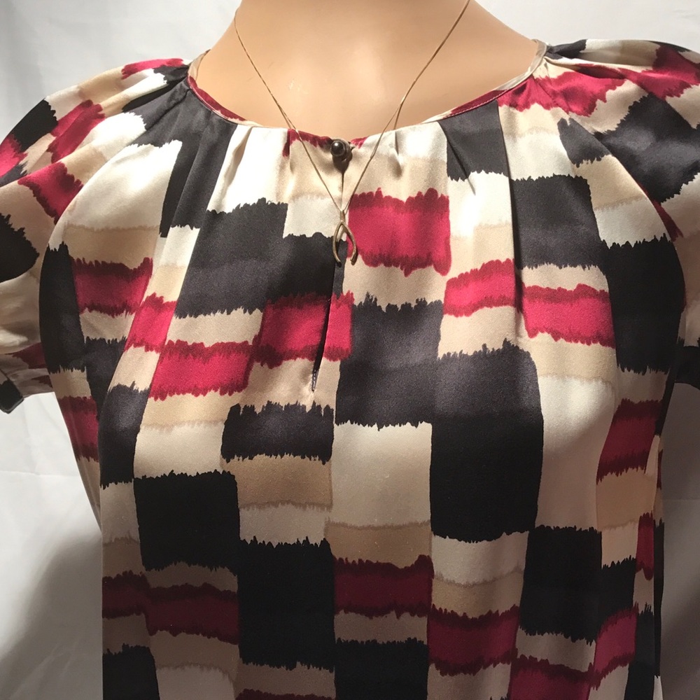 Banana Republic 100% Silk Burgundy Block Blouse.