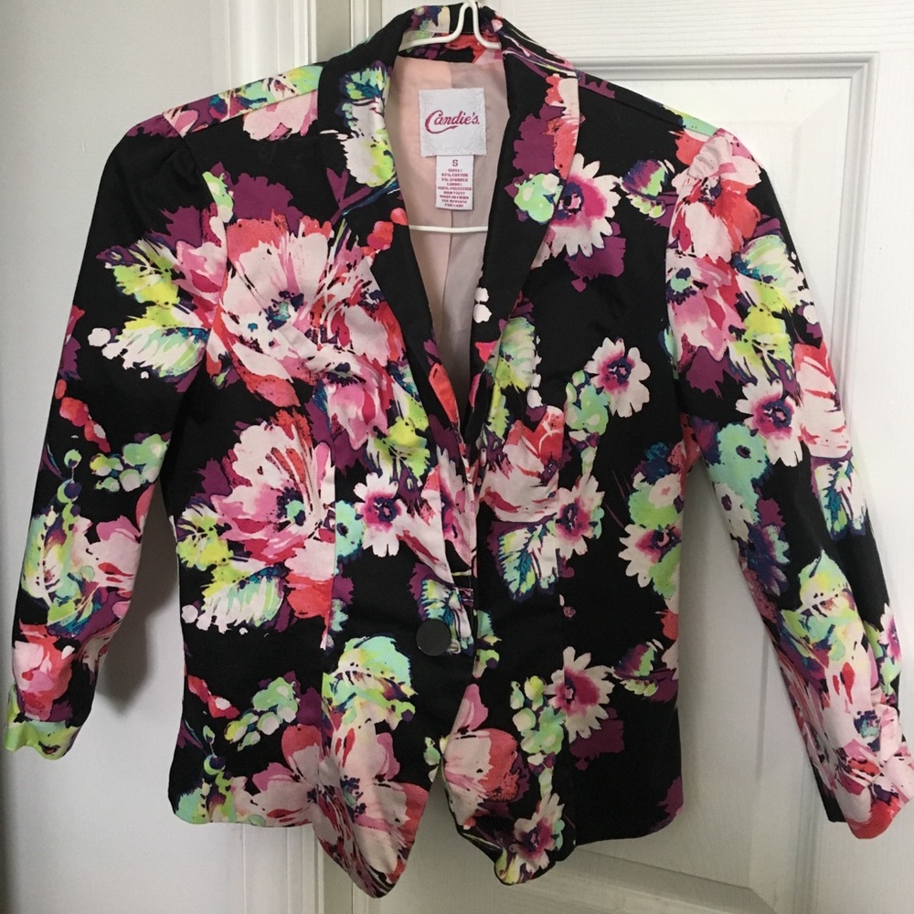3/4 sleeve flower jacket