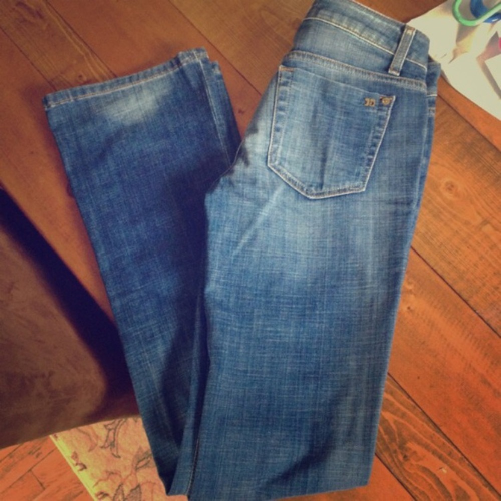 Joe's Jeans size 27.  33" inseam