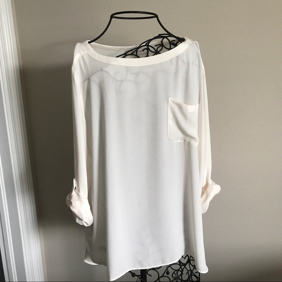 LOFT Tops - LOFT Cream Blouse