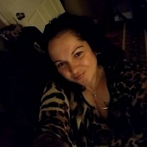 Meet your Posher, Liz