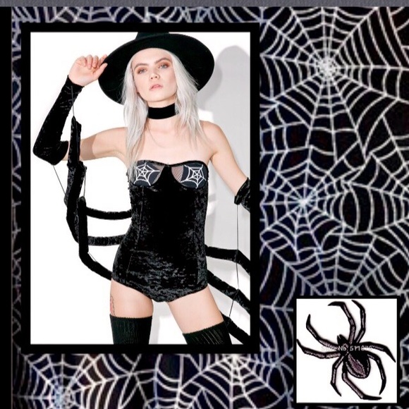 THE BLACK WIDOW โขCostume - Picture 5 of 8