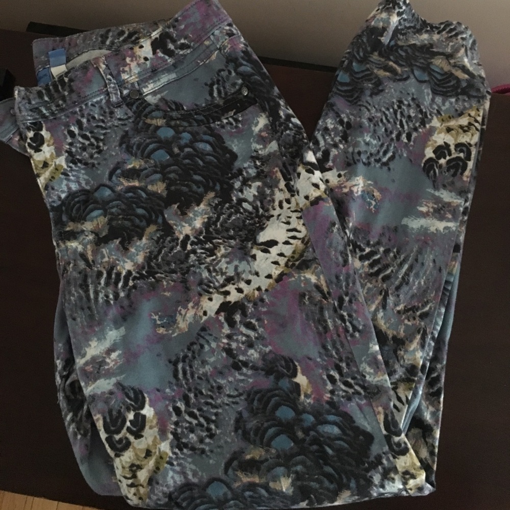 Simply Vera by Vera wang skinny jeans size 14