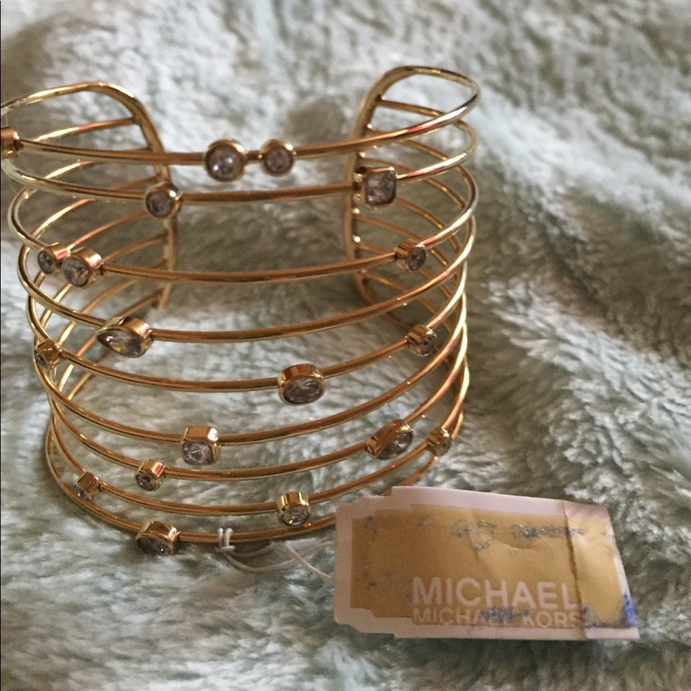 Michael kors gold, diamond like accent bracelet