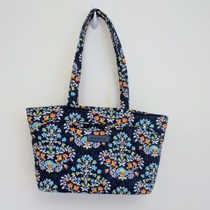 Vera Bradley Mandy bag in Floral Chandelier
