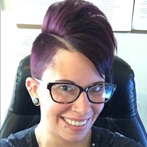 Meet your Posher, Taylor