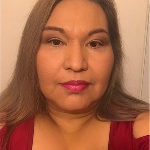 Meet your Posher, Alba