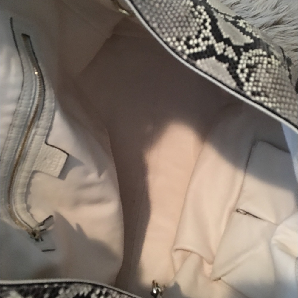 Gucci Soho Large Python Shoulder Bag! - image 6