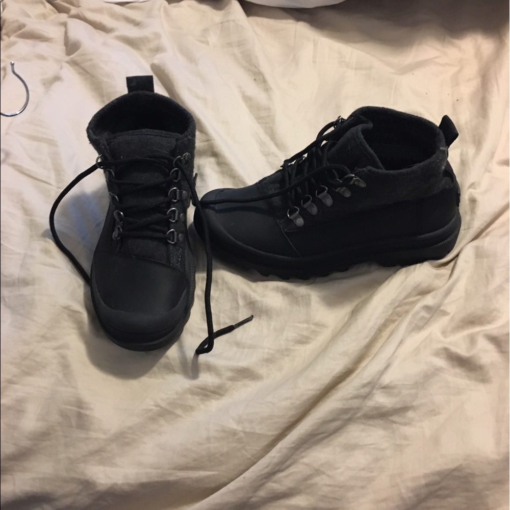 Toms shoe boots black gray grey