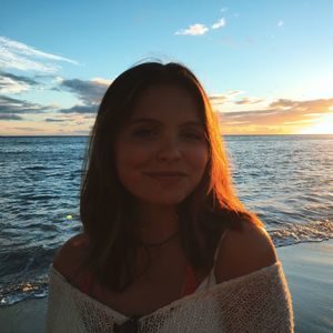 Meet your Posher, Isabelle