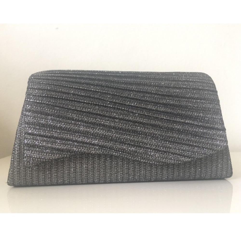 D'Margeaux Sparkly Silver Clutch