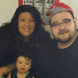 Meet your Posher, Efrain