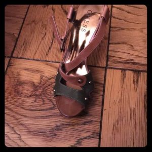 Guess Sandal