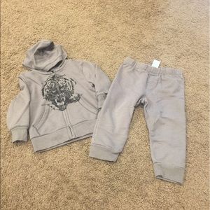 Guess Sweatsuit - 18 Months - Boys