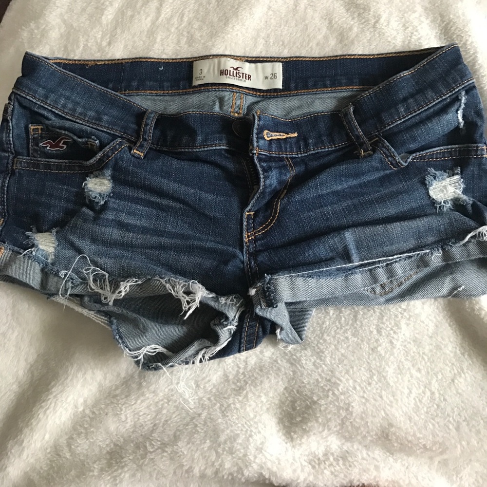 Size 3 Hollister shorts