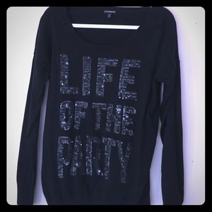 Express size Large black top