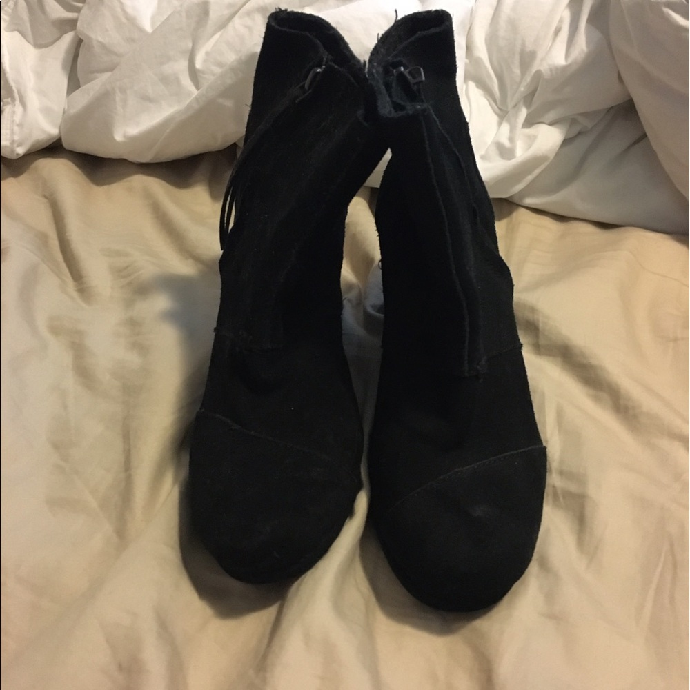 Toms shoe booties