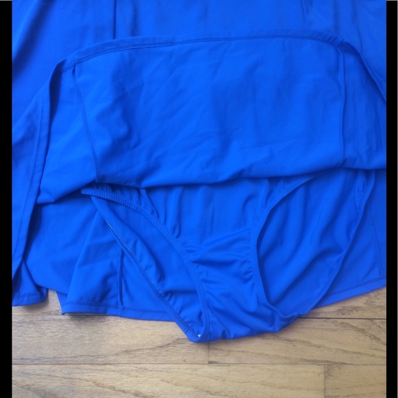 ROMAN'S SWIM DRESS - Picture 4 of 6