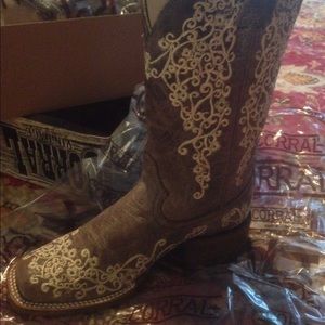 CORRAL BOOTS