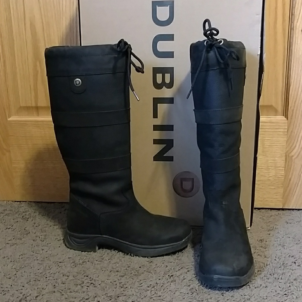 Dublin River Boots black 8, like new