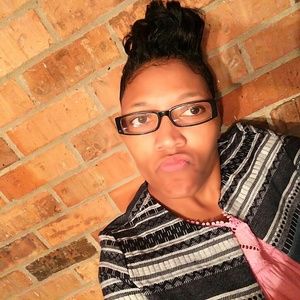 Meet your Posher, Tracy