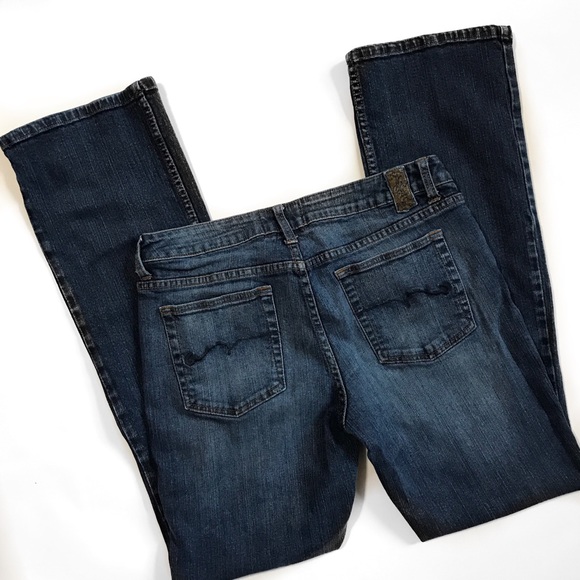 ✨SALE✨American Rag Boot Cut Medium Wash Jeans - Picture 2 of 7