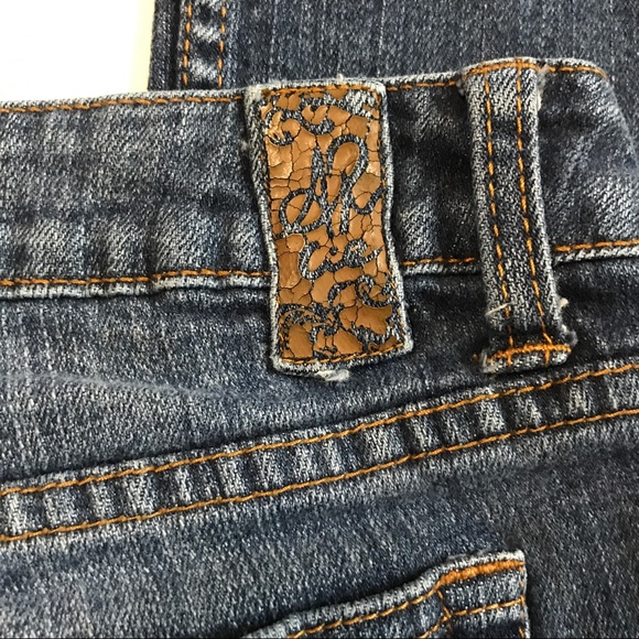 ✨SALE✨American Rag Boot Cut Medium Wash Jeans - Picture 5 of 7