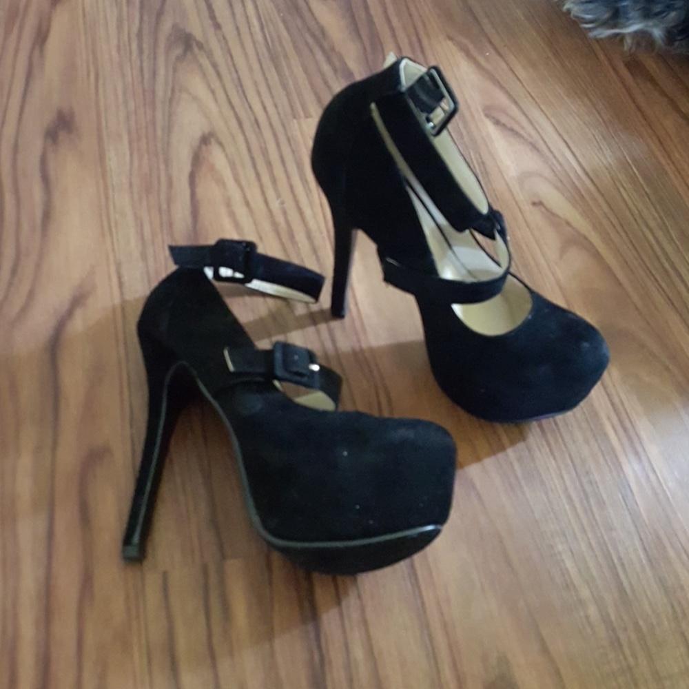 Gorgeously  Pumps