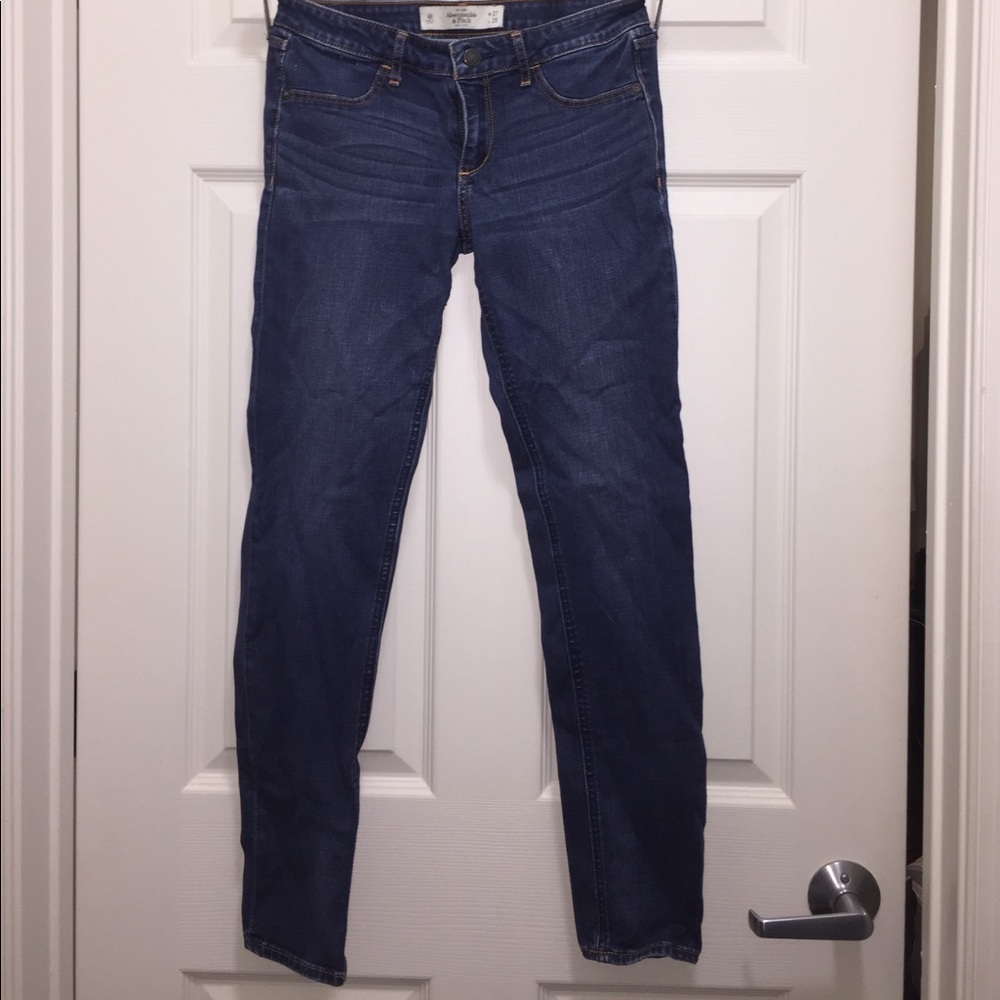Abercrombie & Fitch Jegging. Sz 4R. W27 L29