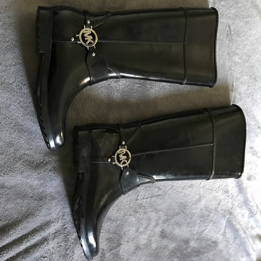 Micheal Kors Rainboots