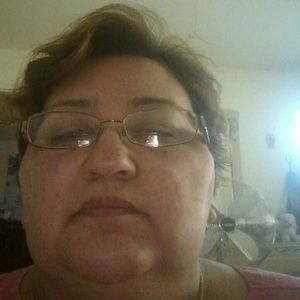Meet your Posher, Ramona