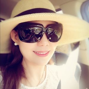 Meet your Posher, Jenelyn