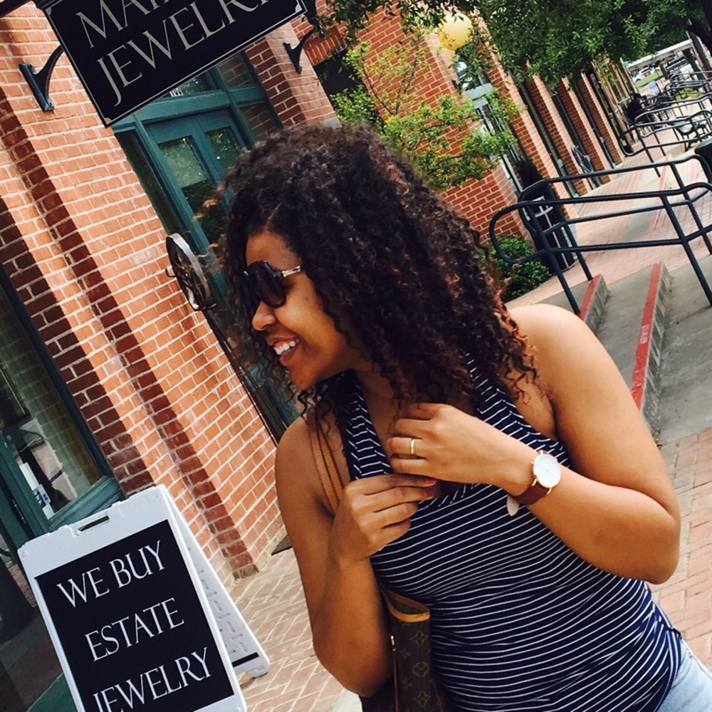 Meet your Posher, Brittney