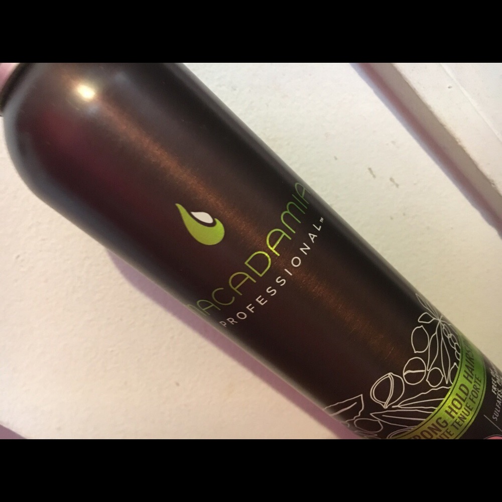 Macadamia Hairspray - Picture 2 of 2