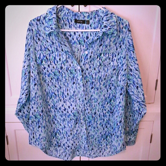 Apt. 9 Tops - APT 9 Button down TUNIC high-low