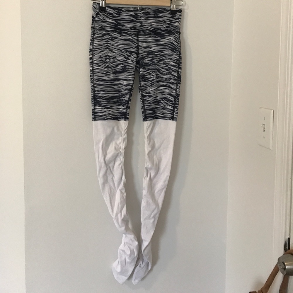 Alo Yoga Goddess leggings