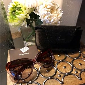 LN Tom Ford Madison Cat Eye Sunglasses