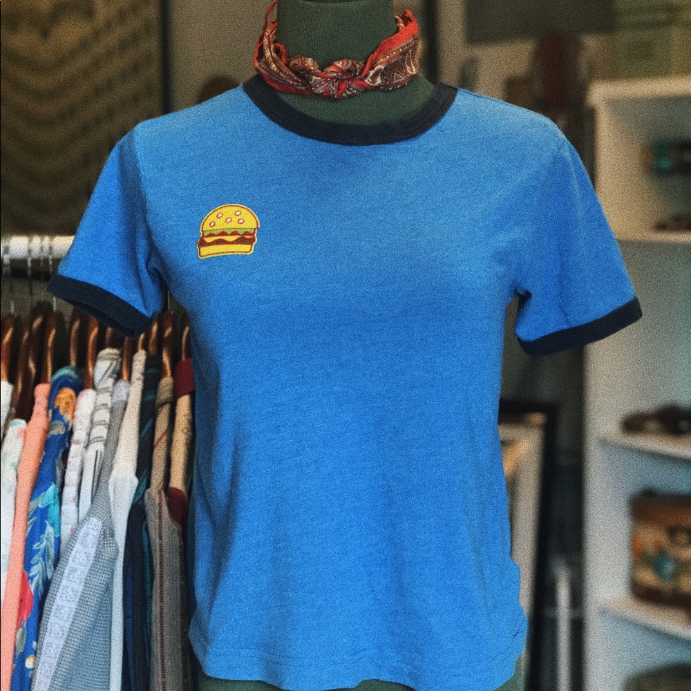 🍔ONLY 1 like this burger patch ringer tee🍔