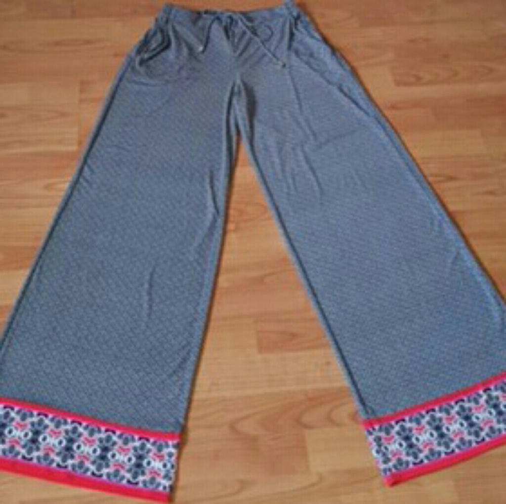 ###Sold on eBay ###Black Multi, Geo Print