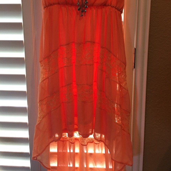 Peach colored high low sundress - Picture 3 of 5