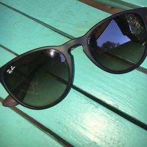 ‼️ Erika ray ban sunglasses ‼️