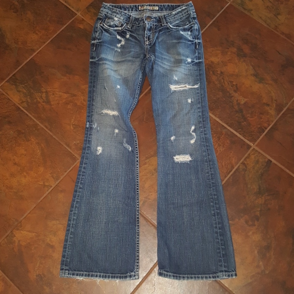 BKE buckle jeans distressed Sabrina 25