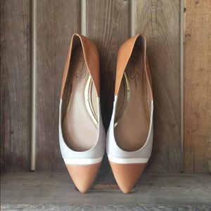 Jessica Simpson flats