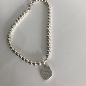 tiffany mini heart bracelet