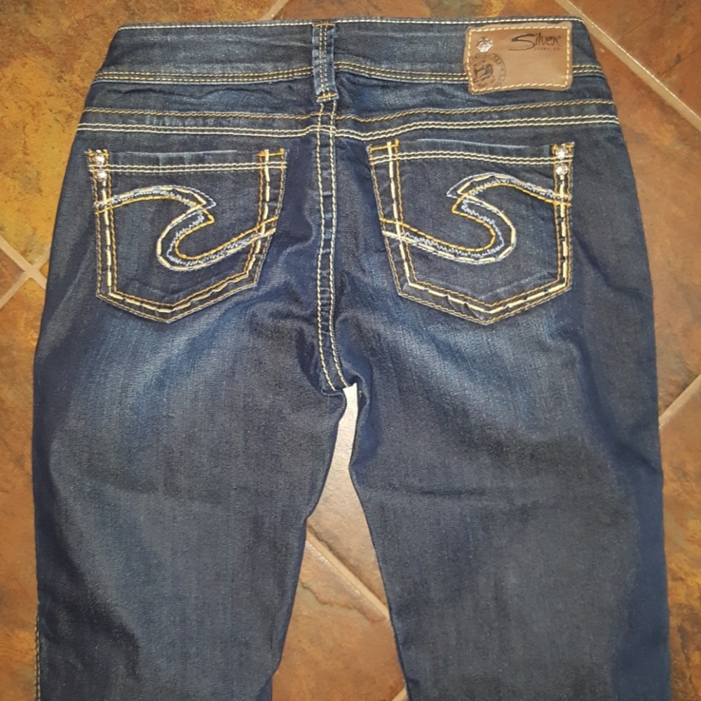 Silver jeans Frances 18" sz 26 reg