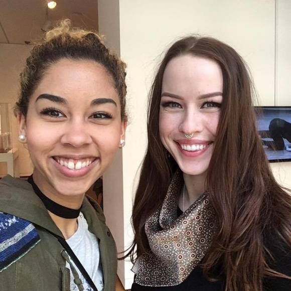 Meet your Posher, Emilee - Picture 1 of 1