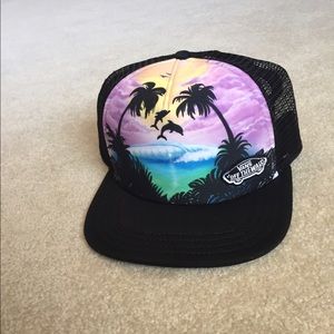 NWOT vans beach trucker hat